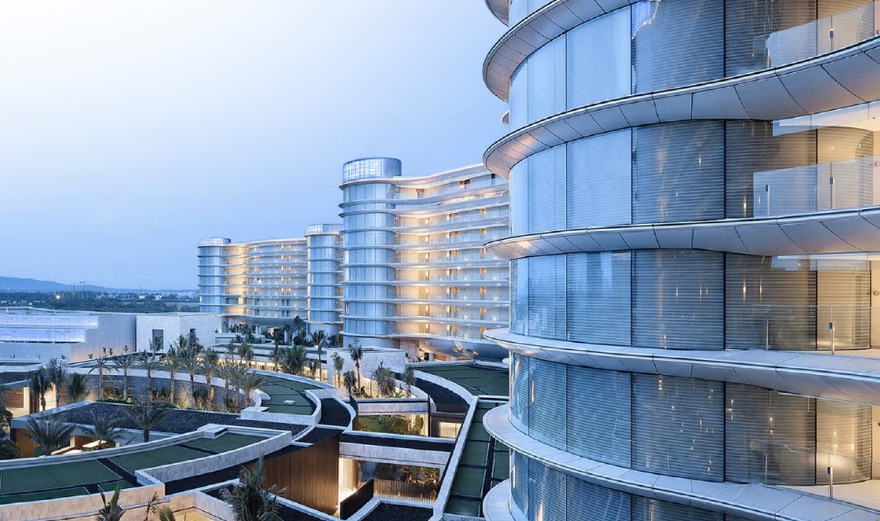Dubai Branded Residences 2025 | A Structural Analysis of Supply, Pricing & Typology